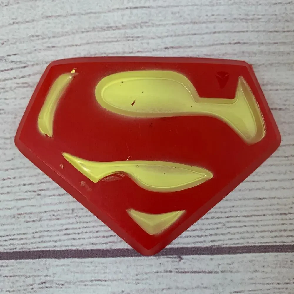 Vintage Wilton Superman Cake Topper Set of 3 Plastic Face Tie and S Shield Logo